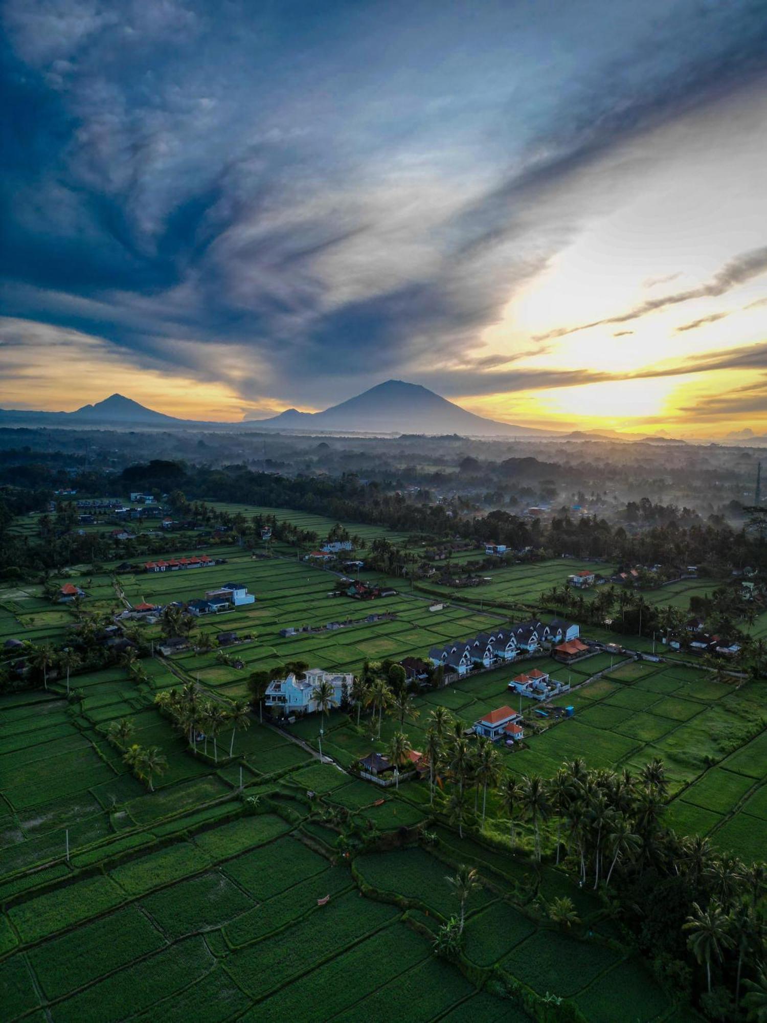 Hotel Ayu Duwur Beji Ubud Exterior foto